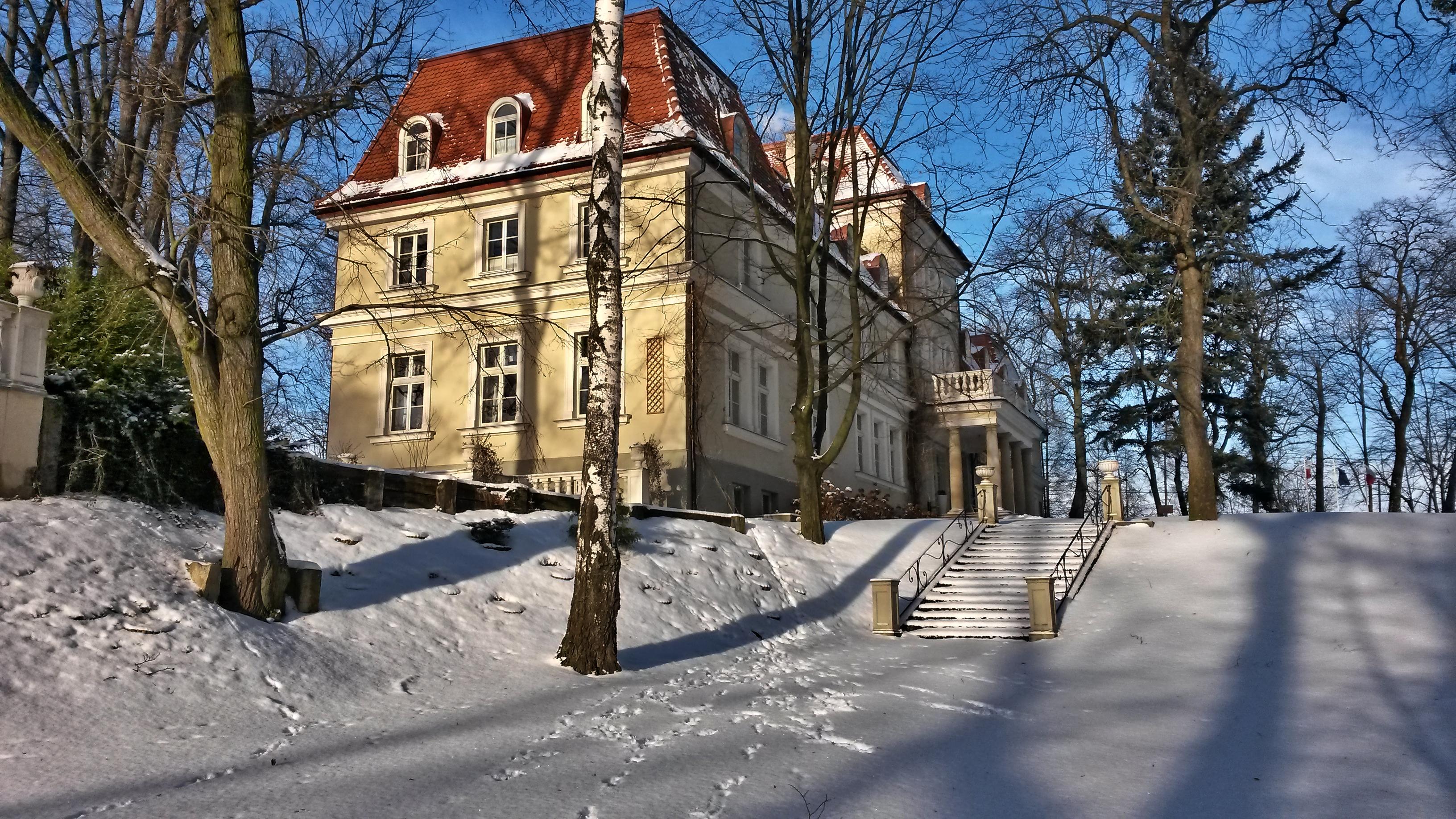 谢拉库夫庭院酒店 Sieraków 外观 照片